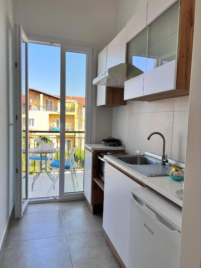 E & G - Figareto Apartment Kanoni  Eksteriør bilde